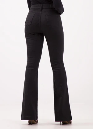 Lunender - Calça Flare em Sarja Amaciada Preto - LUNENDER