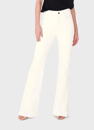 Enfim - Calça Flare em Sarja Cintura Alta Off White - ENFIM