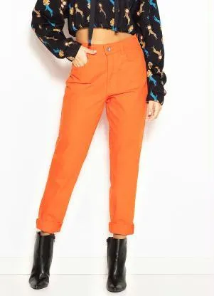 Colcci - Calça Mom de Sarja Laranja - COLCCI