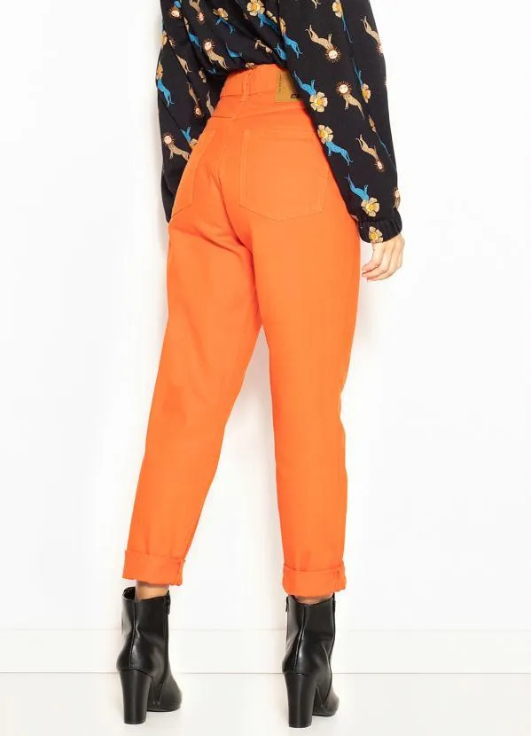 Colcci - Calça Mom de Sarja Laranja 2