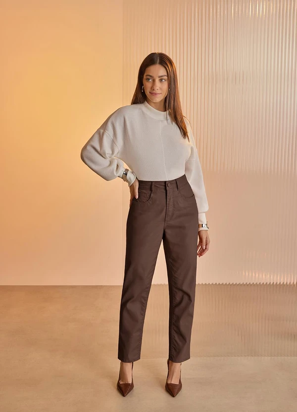 Lunender - Calça Mom em Sarja com Cintura Alta Marrom 3