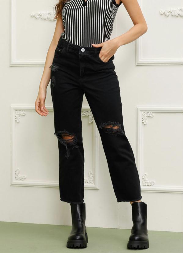 Doce Trama - Calça Mom em Sarja Preto