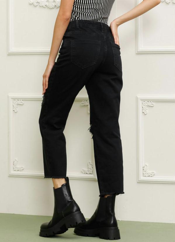 Doce Trama - Calça Mom em Sarja Preto 2