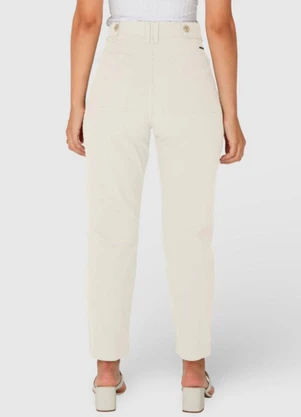 Malwee - Calça Off White Carrot Cintura Alta em Sarja - MALWEE