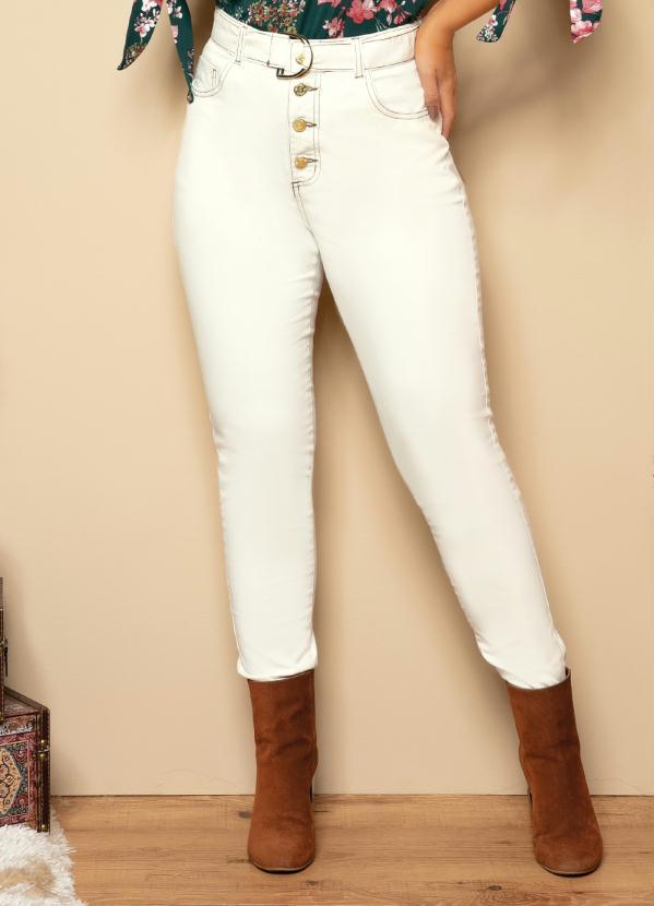 Quintess - Calça Off White com Bolsos Funcionais e Faixa 3