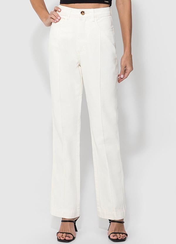 Enfim - Calça Off White Reta em Sarja Cintura Alta