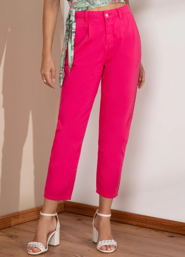 Quintess - Calça Pink Reta com Pregas e Bolsos 8