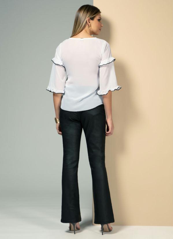 Quintess - Calça Resinada Preta com Bolsos 4