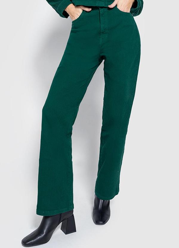 Enfim - Calça Reta em Sarja Cotelê Verde