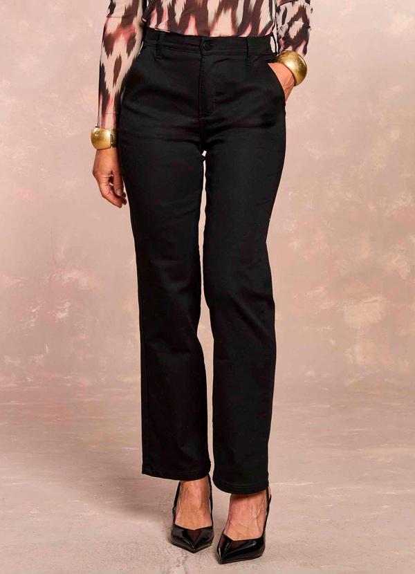 Doce Trama - Calça Reta Slim em Sarja com Elastano Preto