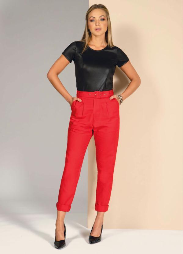 Quintess - Calça Vermelha Reta com Cintura Alta e Cinto 5