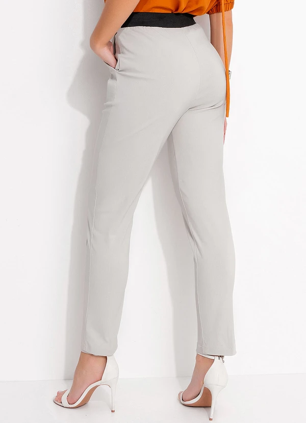 Quintess - Calça Areia em Bengaline 2