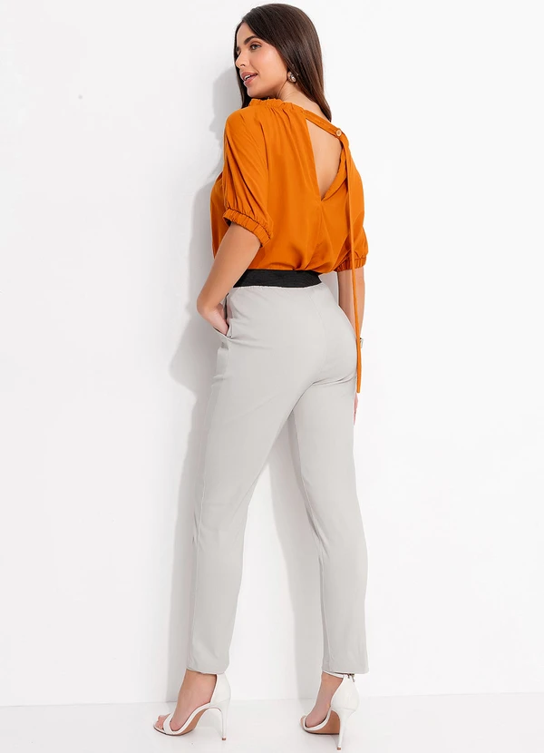 Quintess - Calça Areia em Bengaline 5