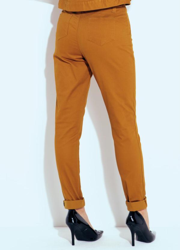 Quintess - Calça em Sarja Skinny Caramelo 2
