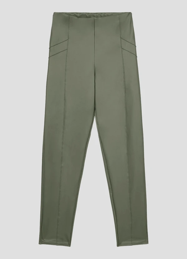 Cereja Rosa - Calça Montaria Plus Size em Neocouro Verde
