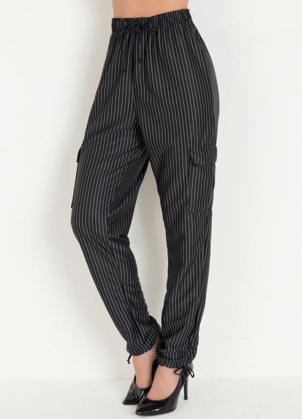 Outlet - Calça Risca de Giz Preta com Amarrações 5