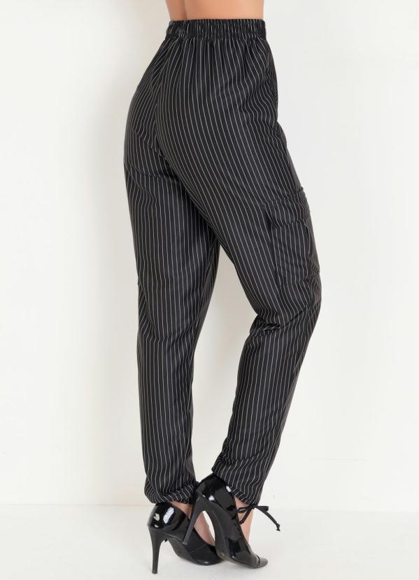 Outlet - Calça Risca de Giz Preta com Amarrações 6
