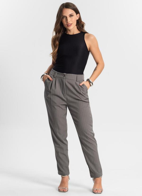 Rovitex - Calça Alfaiataria Cenoura de Risca Giz Cinza 3