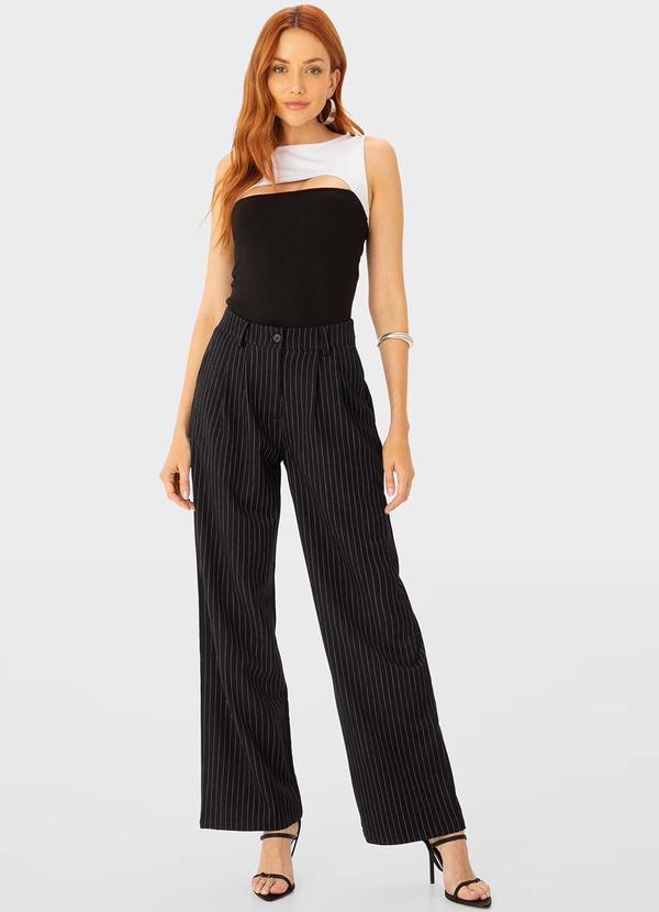 Enfim - Calça Alfaiataria em Risca de Giz Preto 2