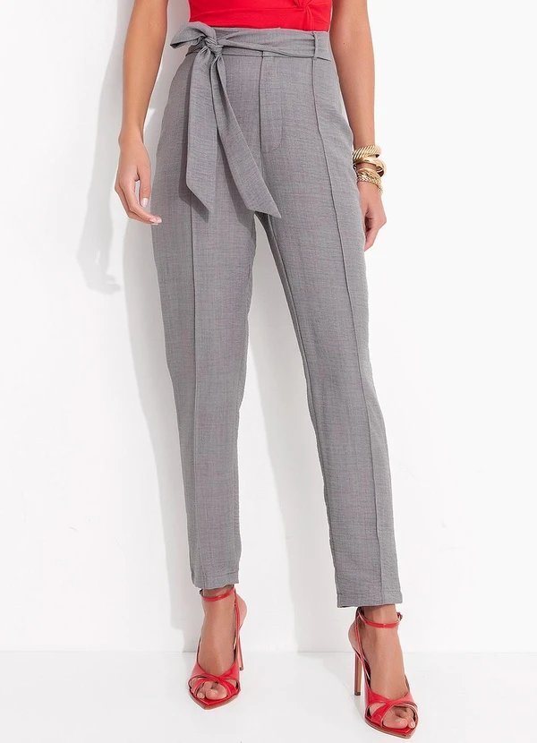 Quintess - Calça Cinza em Tecido Texturizado