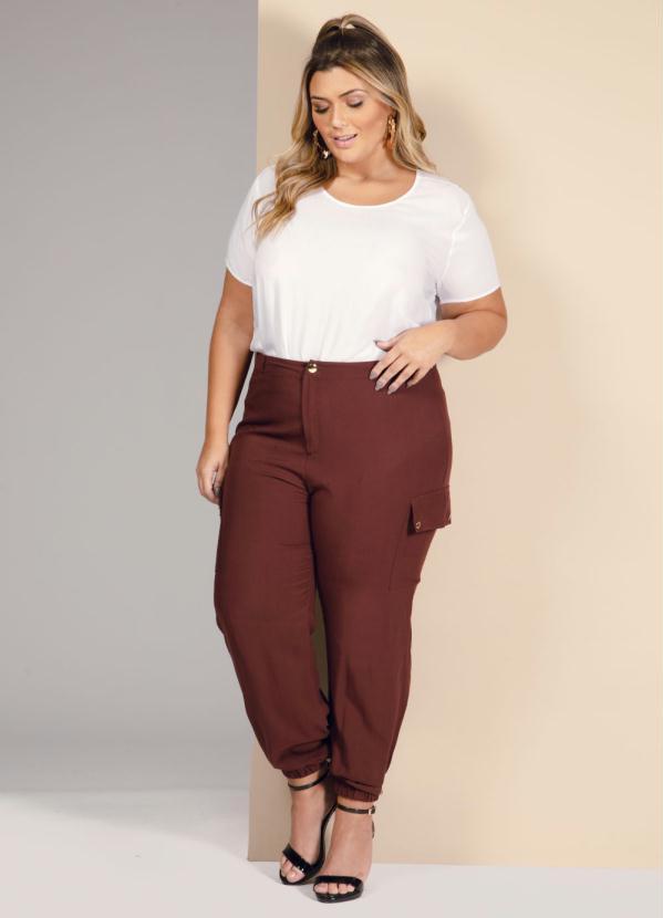 Quintess - Calça com Bolsos Laterais Marrom 6