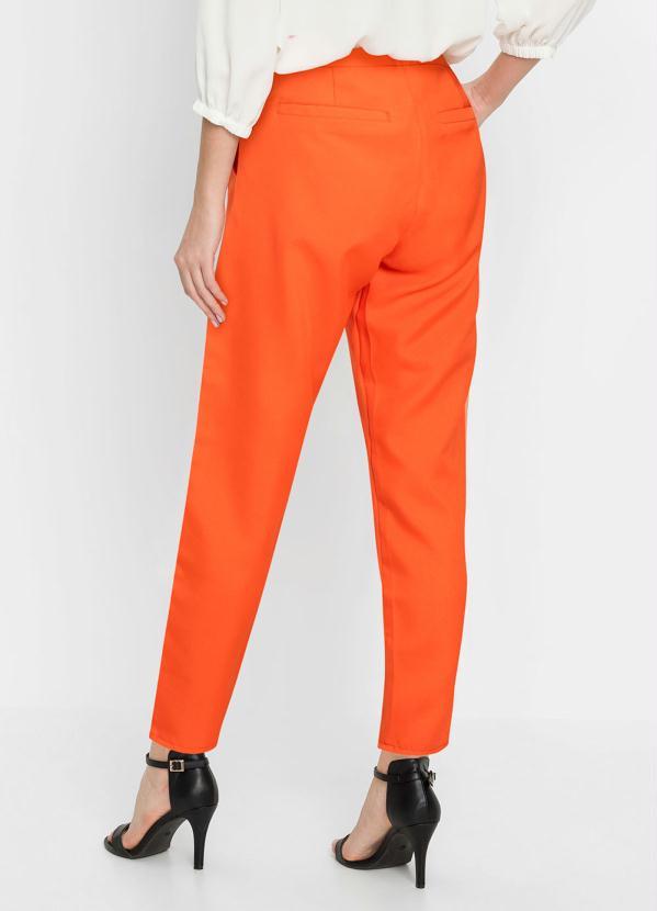 Outlet - Calça com Botões Laranja 2
