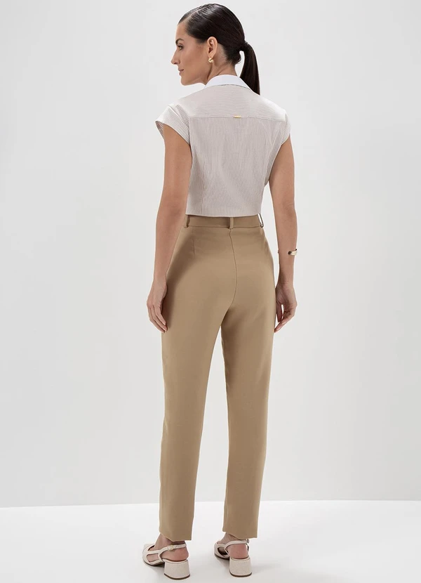 Principessa - Calça de Alfaiataria Reta Slim Camel Giovana 2