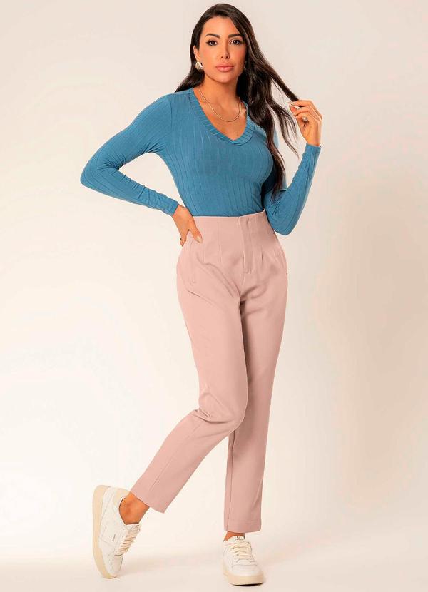 Cativa - Calça Feminina em Alfaiataria com Bolsos Bege