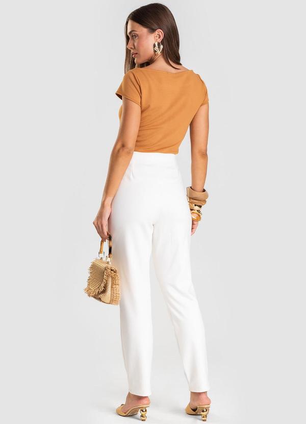 Dianna - Calça Feminina em Malha Ponto Roma Bege 5