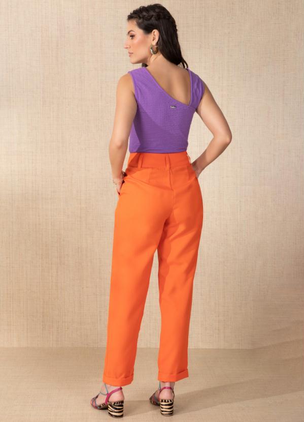 Quintess - Calça Laranja com Bolsos 4