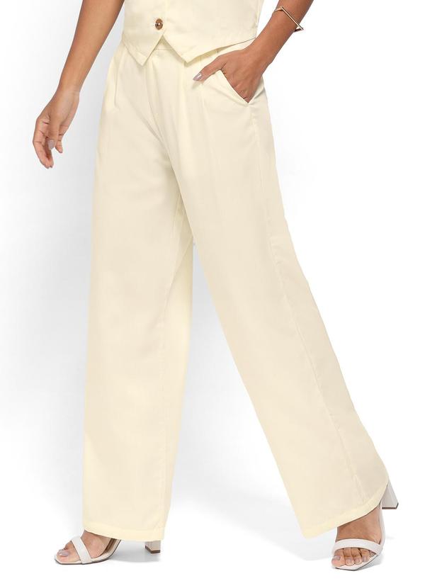 Enfim - Calça Off White Alfaiataria em Liocel