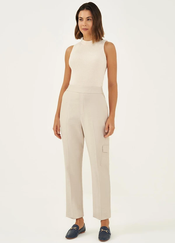 Principessa - Calça Reta Regular com Bolso Cargo Aveia Thaisa 6