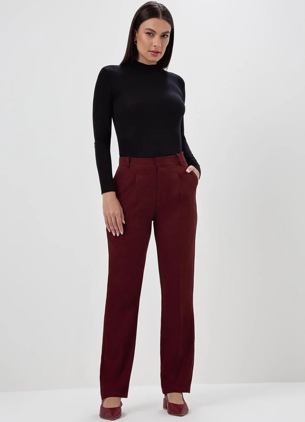 Principessa - Calça Reta Regular de Alfaiataria Bordô Taciane 3