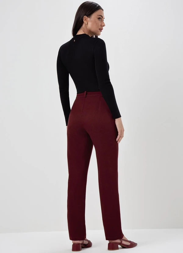Principessa - Calça Reta Regular de Alfaiataria Bordô Taciane 4