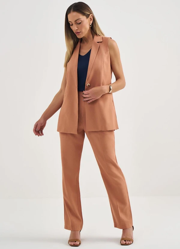 Principessa - Calça Reta Regular de Alfaiataria Camel Cleide 6