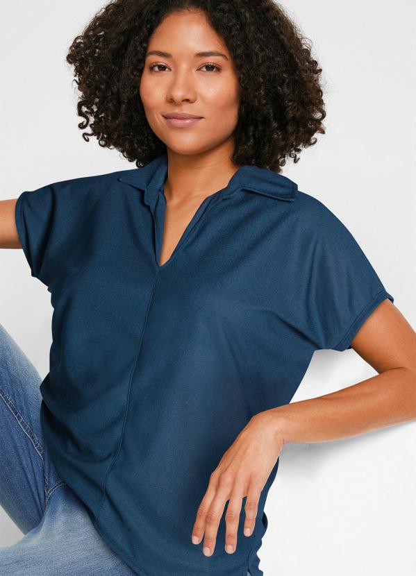 Queima Estoque - Camisa com Gola Social Azul Marinho 3