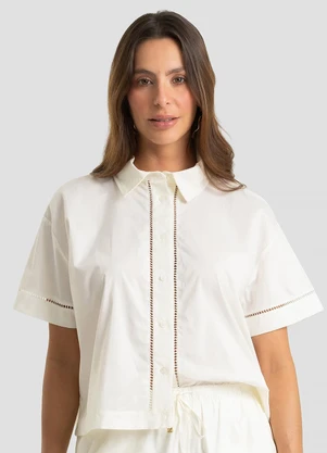 Dianna - Camisa Feminina em Tecido Tricoline Bege - DIANNA