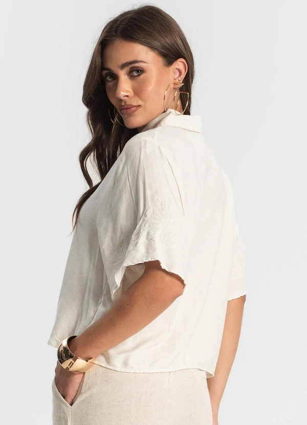 Endless - Camisa Feminina em Viscolinho Bege 2