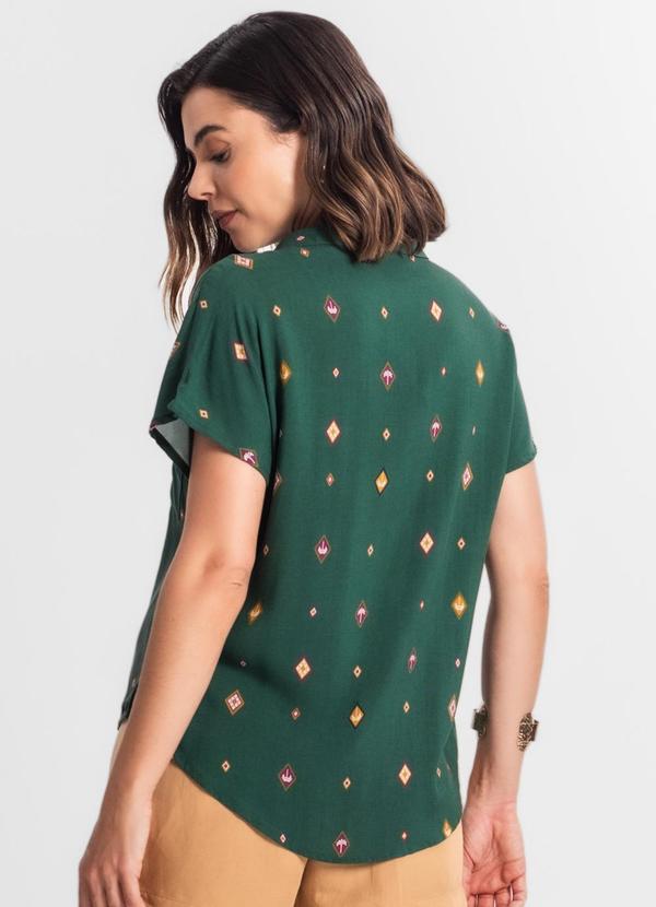 Select - Camisa Feminina Estampada Manga Curta Verde 2