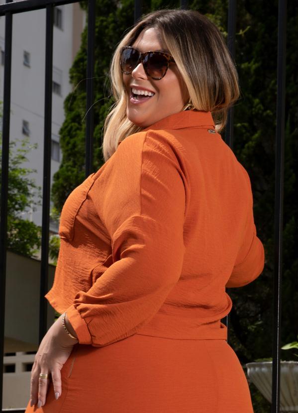 Quintess - Camisa Ferrugem com Bolsos Funcionais 9