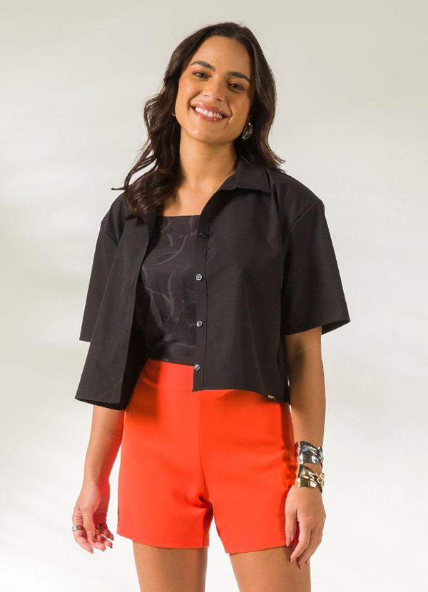 Cativa - Camisa Modelagem na Altura do Cós Preto 2