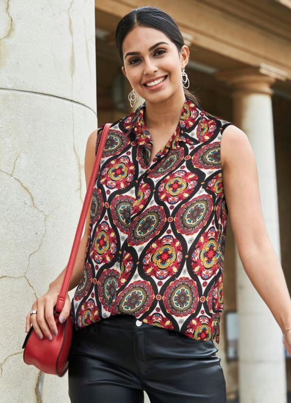 bonprix - Camisa Regata com Botões Estampada Branca 4