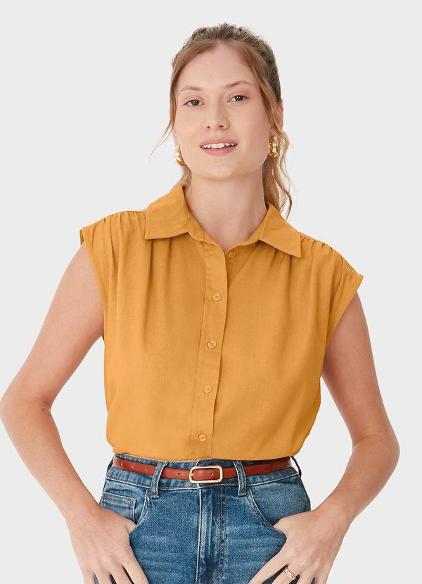 Malwee - Camisa Tradicional em Viscolinho Amarelo Mostarda