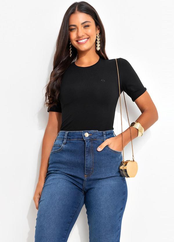 Colcci - Camiseta em Viscose Preto 3