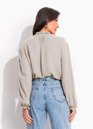 Quintess - Blusa Areia em Viscose Plana - QUINTESS