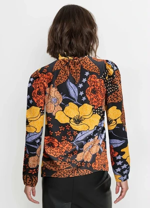 bonprix - Blusa Floral com Folhagens em Malha Crepe - BONPRIX