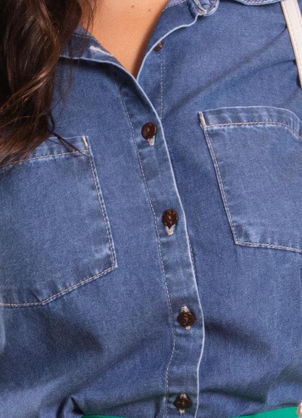 Quintess - Blusa Jeans Claro em Jeans 6