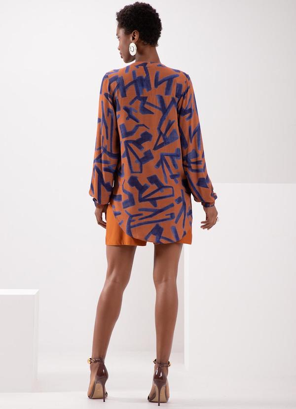 Lunender - Camisa Alongada com Gola Padre Laranja 4