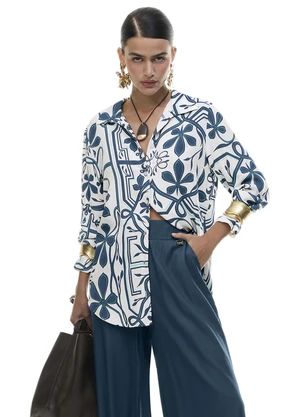 Gris - Camisa Alongada Estampada em Viscose Azul - GRIS