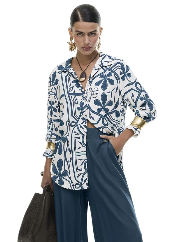 Gris - Camisa Alongada Estampada em Viscose Azul
